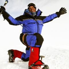 Guide Vern Tejas wearing Forty Below Fresh Tracks on Denali